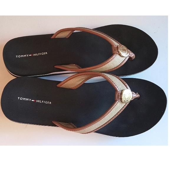 Tommy Hilfiger Flip Flops Size 10 - Picture 5 of 7